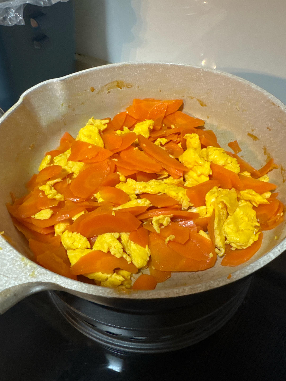 胡萝卜炒鸡蛋