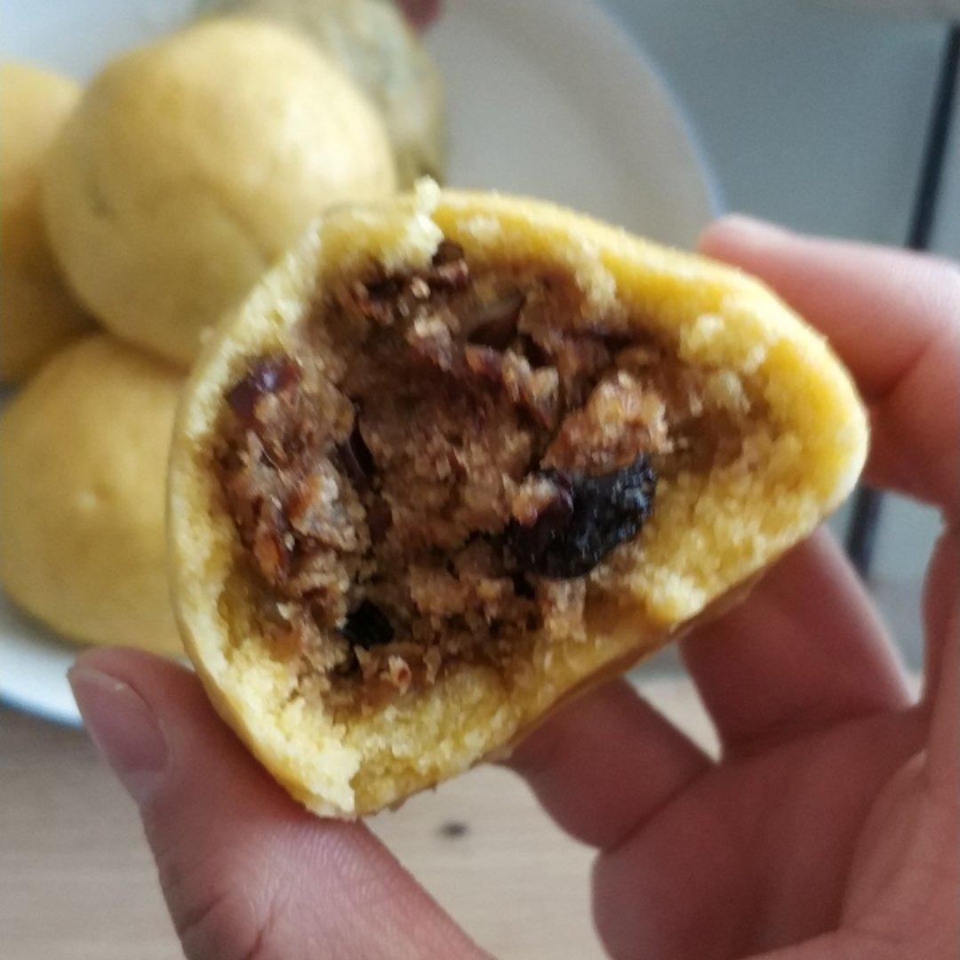 玉米面裹馅饽饽