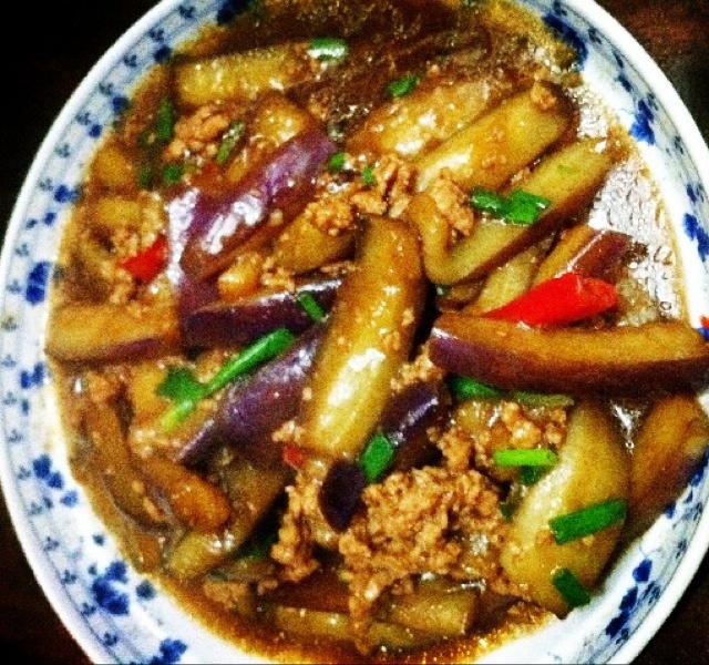 酱香肉末烧茄子