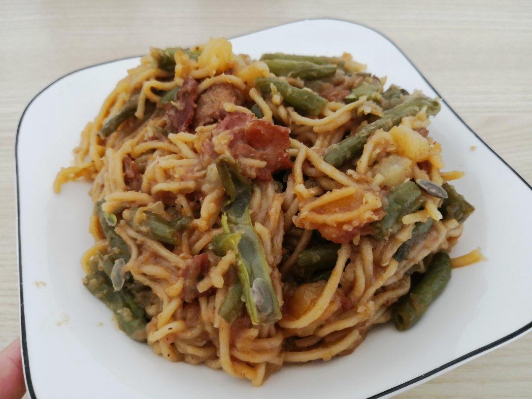 豆角焖面