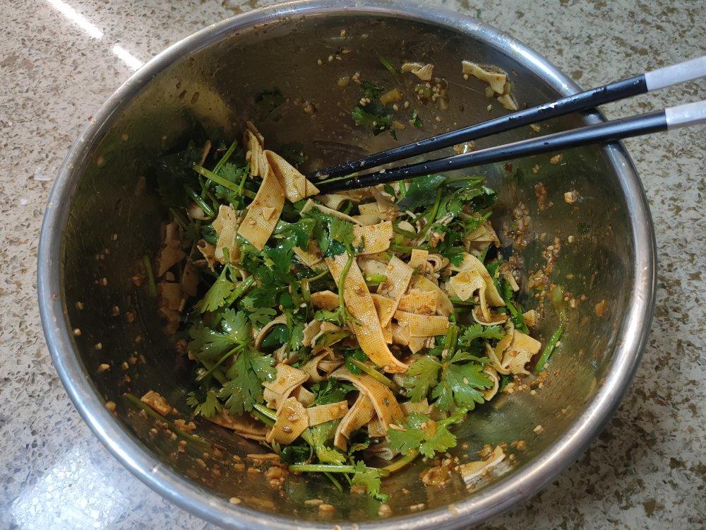 ‼️比辣条还好吃百倍〰️香辣豆皮✅零厨艺