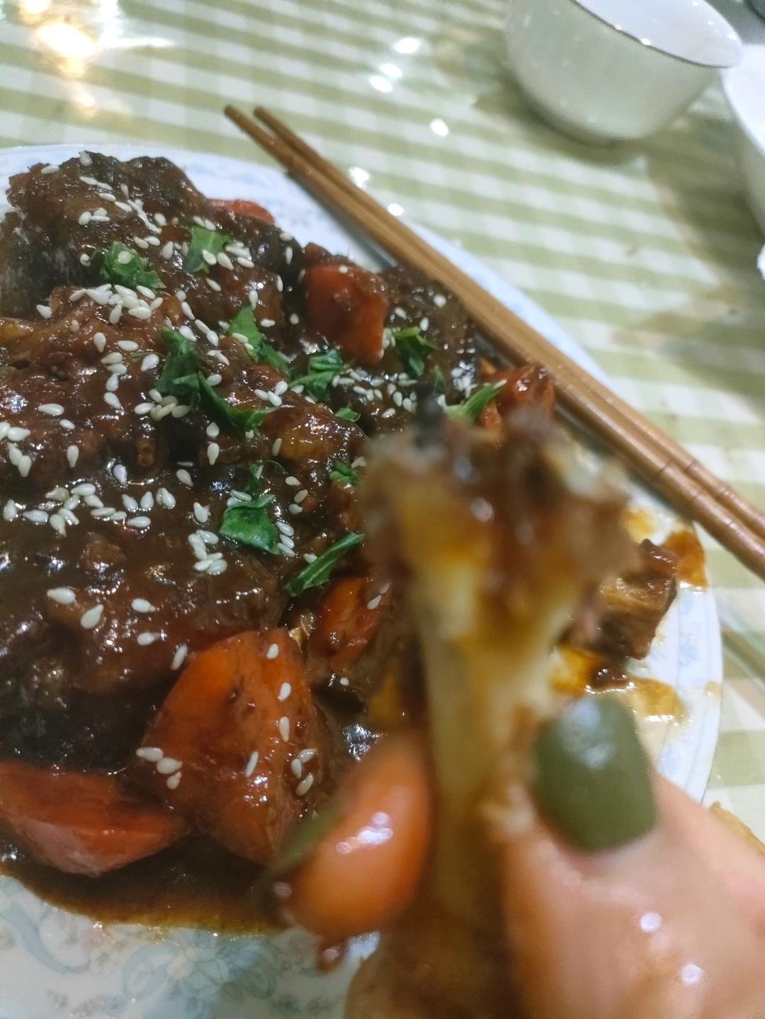 超级无敌好吃的红烧牛肉