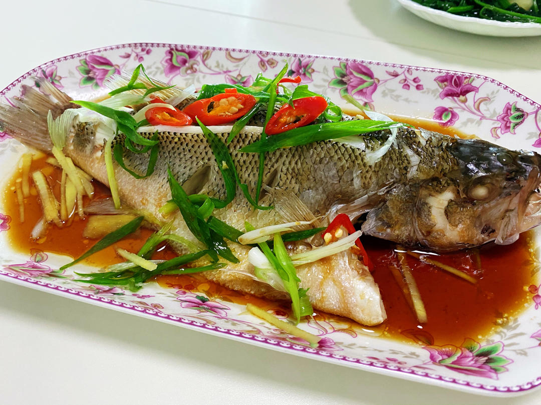 总厨教你做清蒸鲈鱼