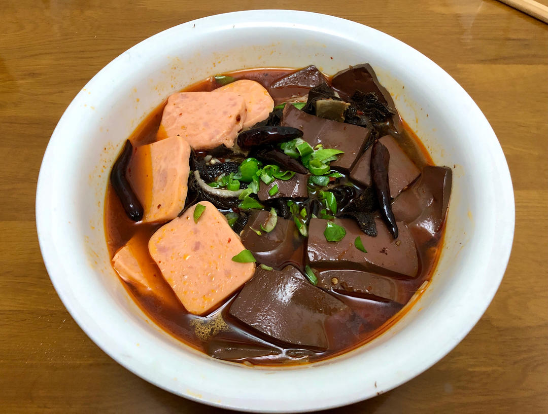 毛血旺