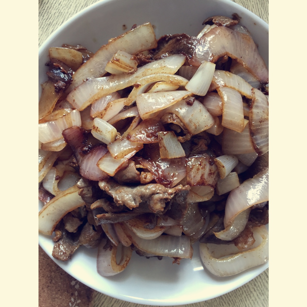 洋葱孜然羊肉片