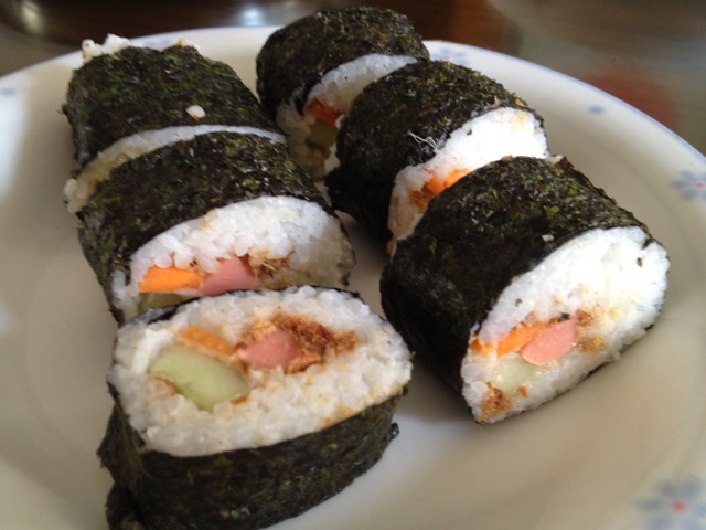 行读食光做的肉松寿司