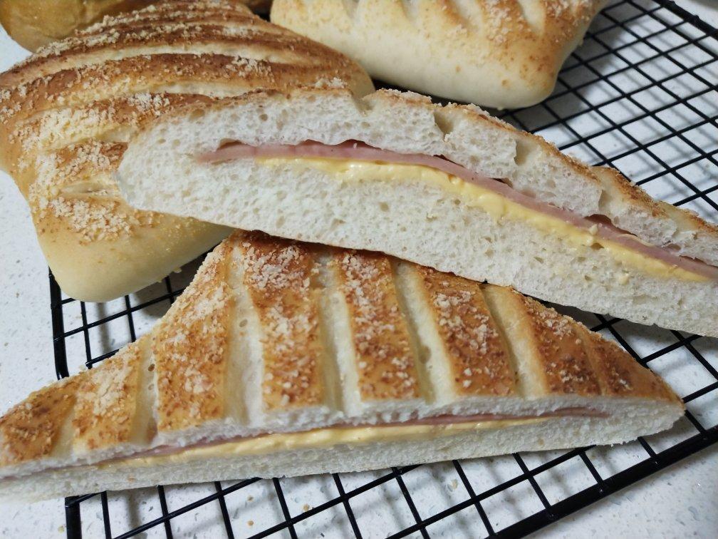 全麦鸡肉芝士面包