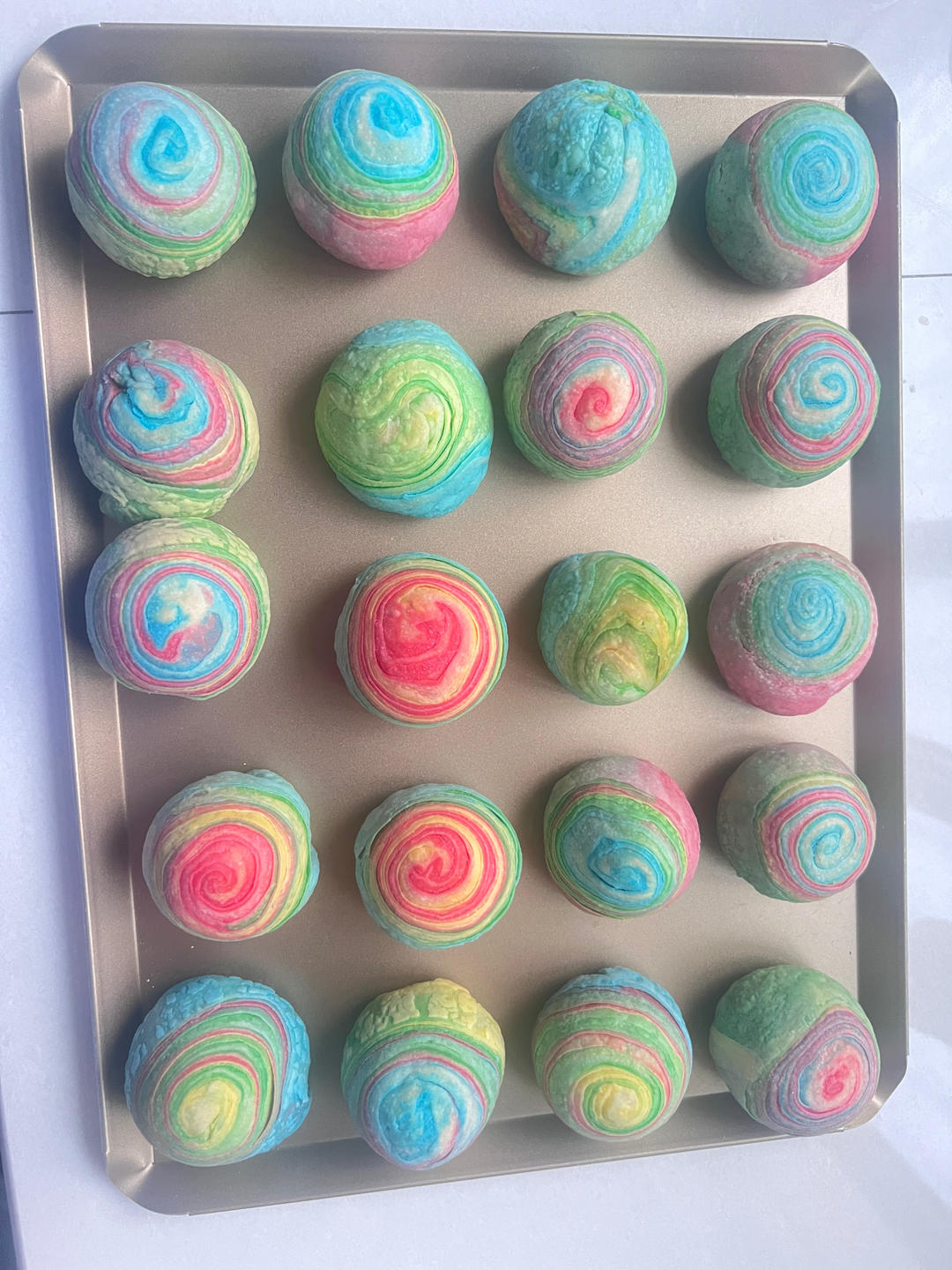 🌈免揉，免松弛，超高颜值小马宝莉彩虹蛋黄酥（含详细操作视频）