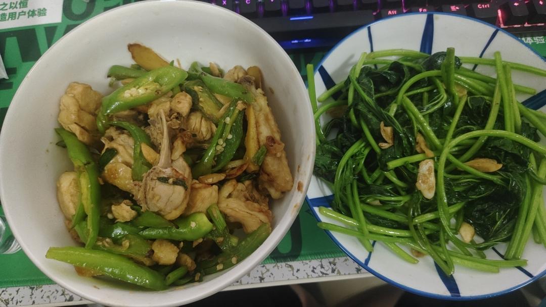 “一战封神”的青椒炒鸡