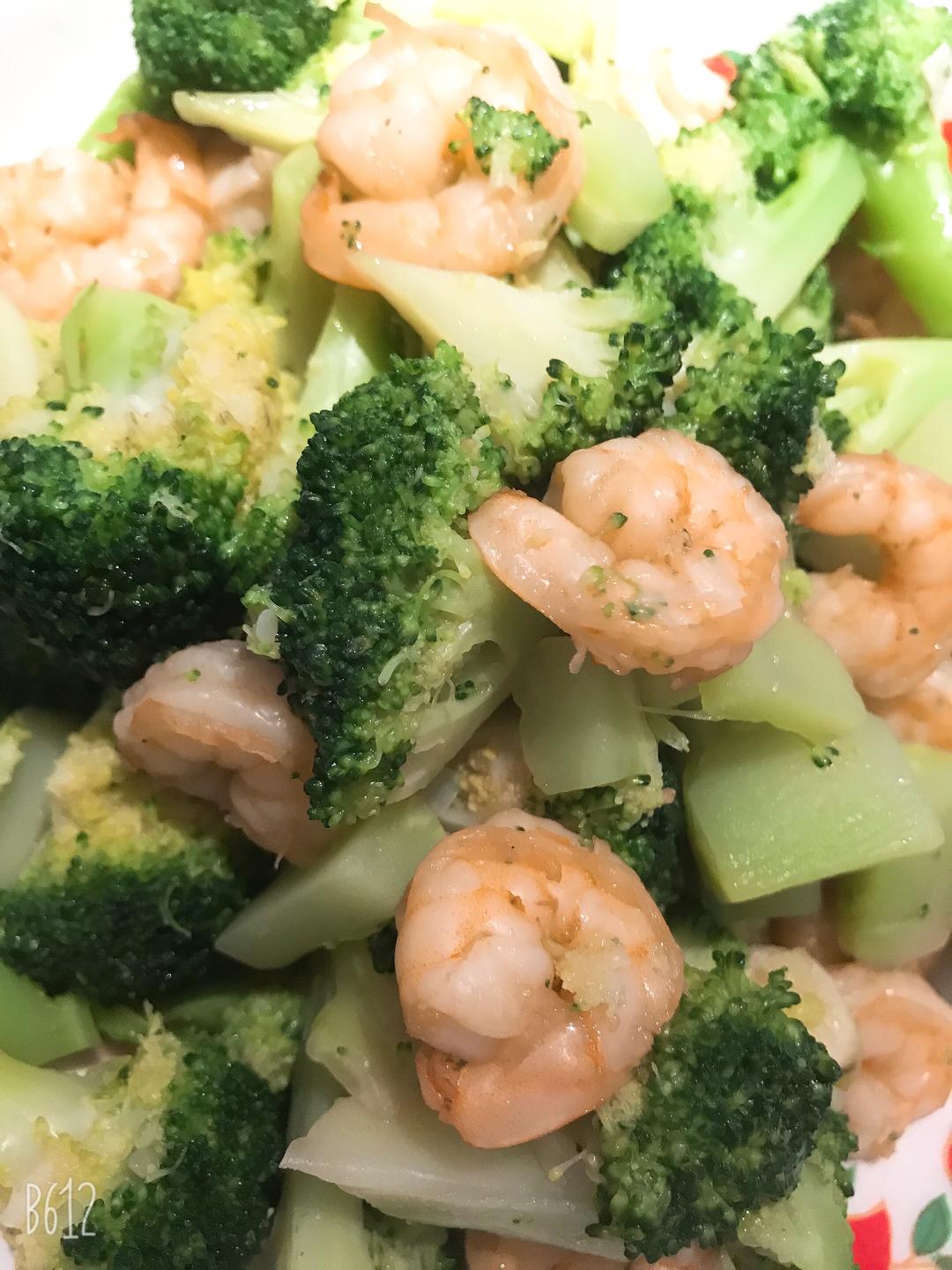 简单版西兰花🥦炒虾仁🍤的做法