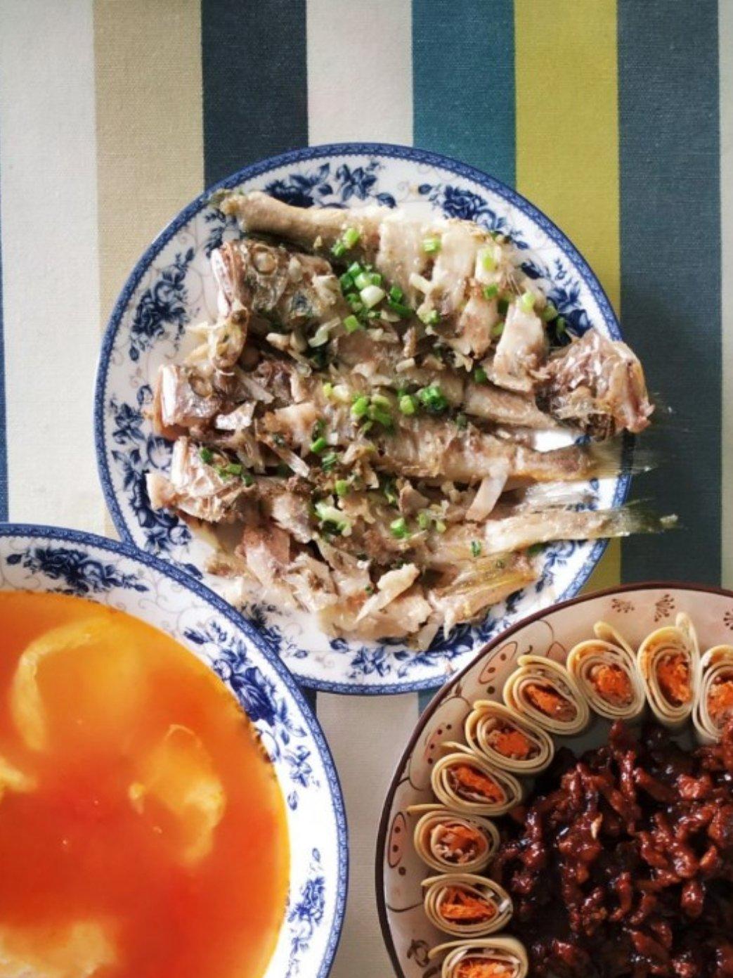 香煎小黄鱼
