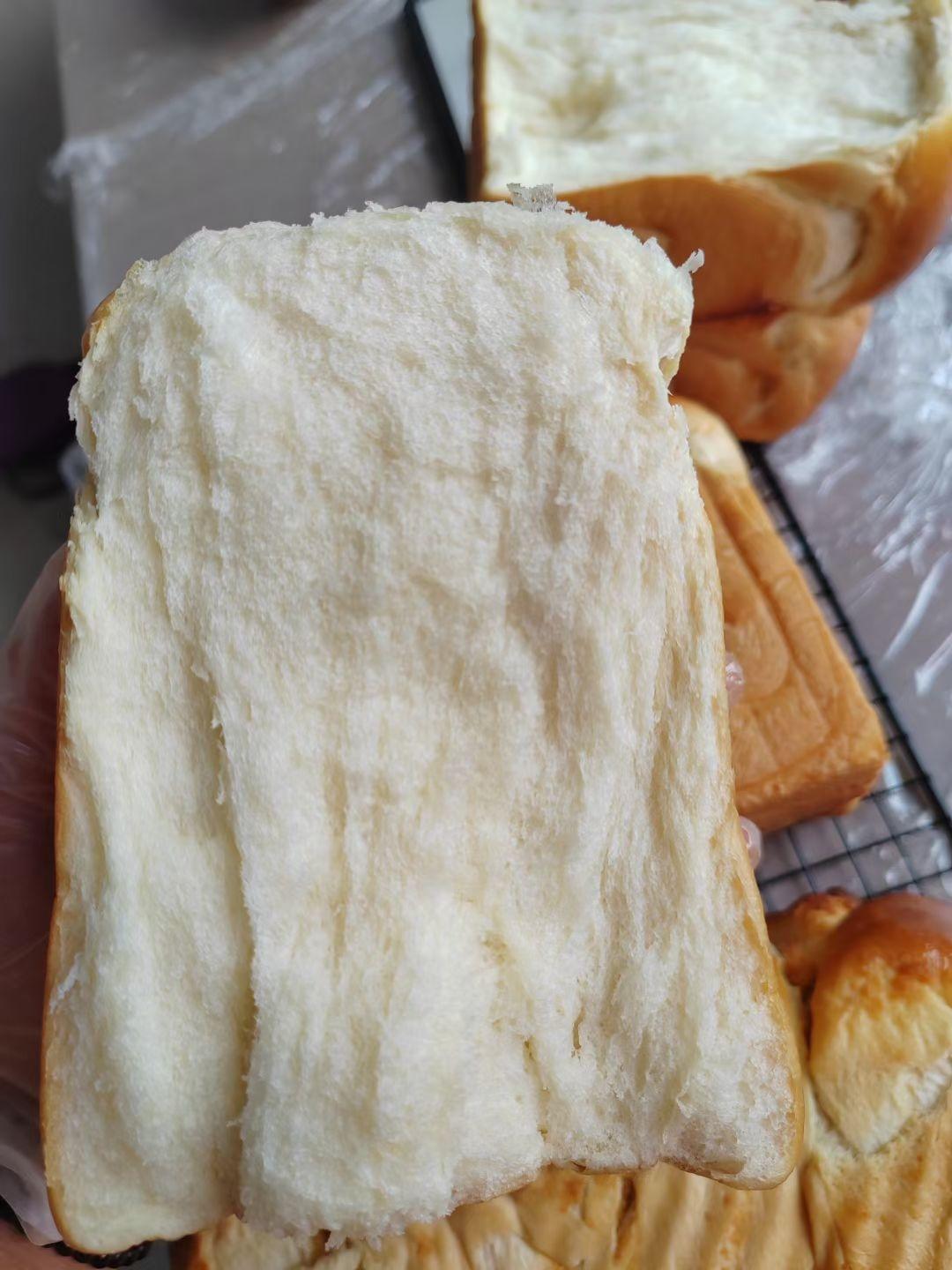 超柔牛奶棉花吐司（最详细的吐司食谱）