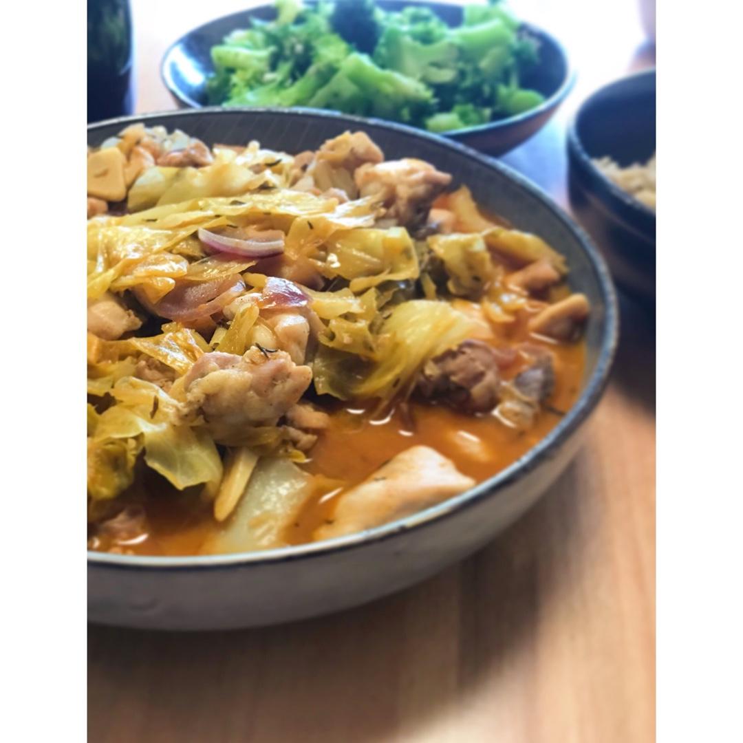 茄汁卷心菜炖鸡肉【MUJI食谱】