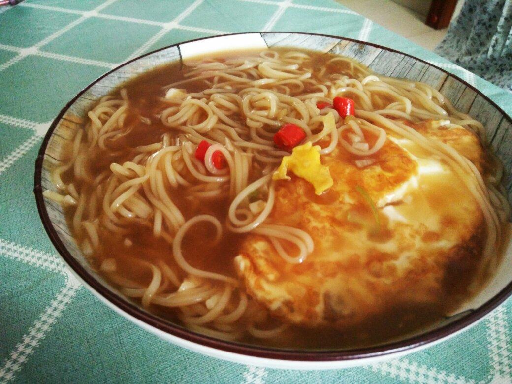 香到舔盘子🉐️荷包蛋焖面🍜超满足❗️