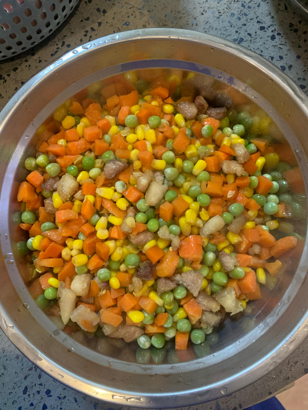 猪肉丁炒净菜