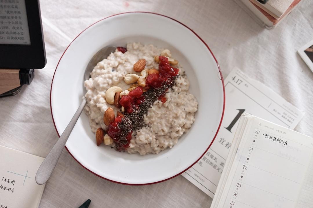 多口味牛奶钢切早餐燕麦粥丨健康·三餐