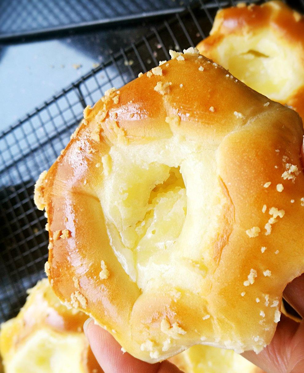 花型乳酪小面包