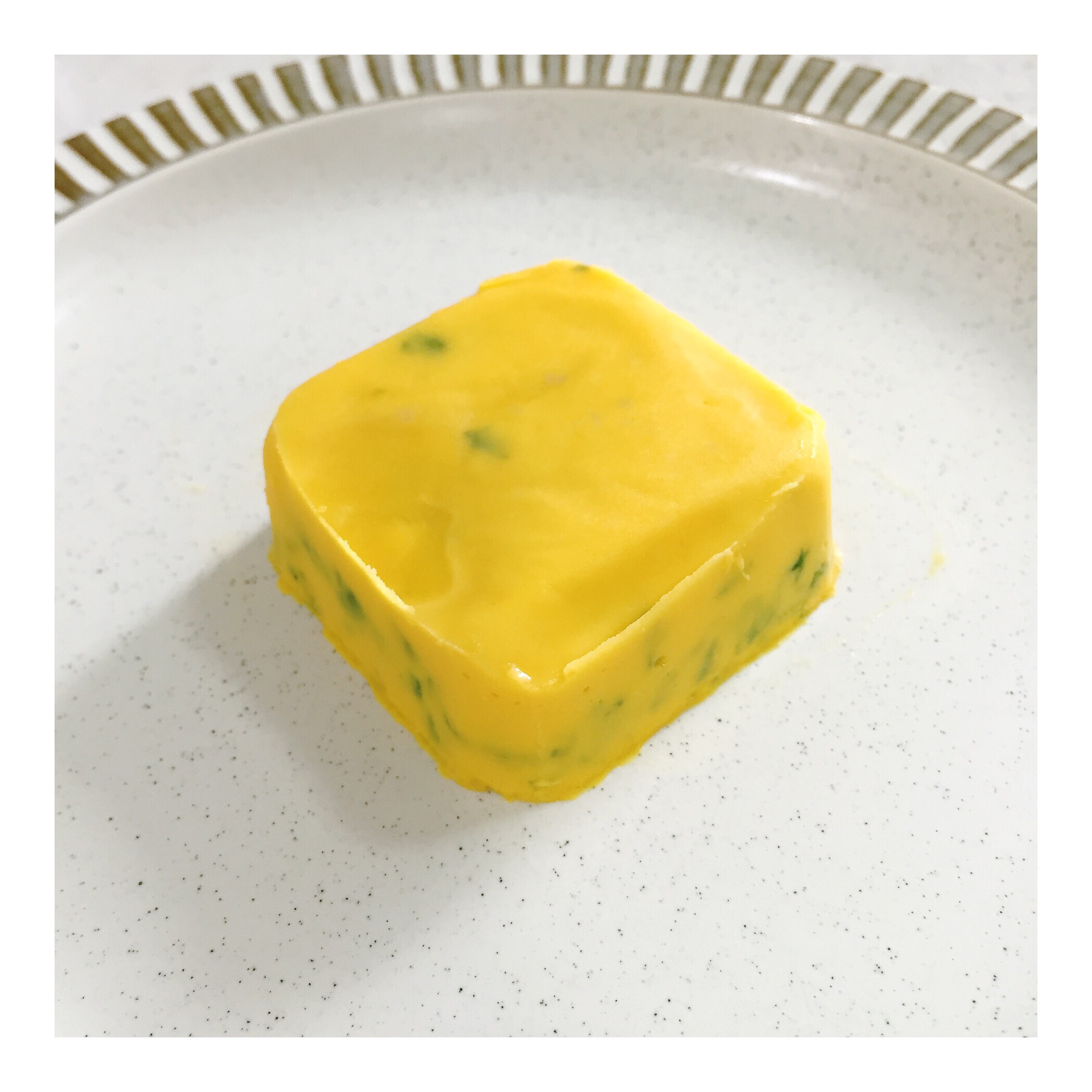 辅食—菠菜蛋黄蒸糕的做法 步骤6