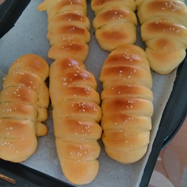 毛毛虫肉松面包
