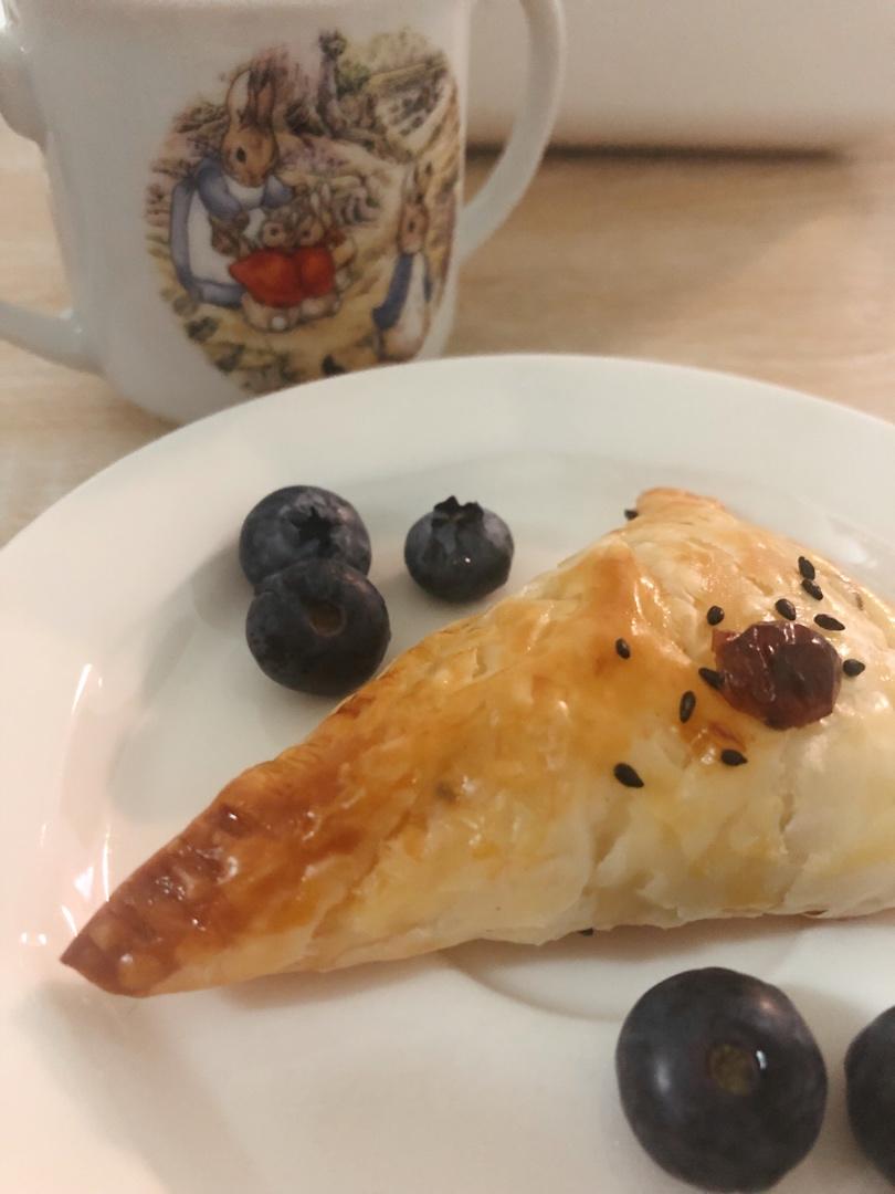 不用开酥，不用揉面，也能做香甜酥脆的苹果派