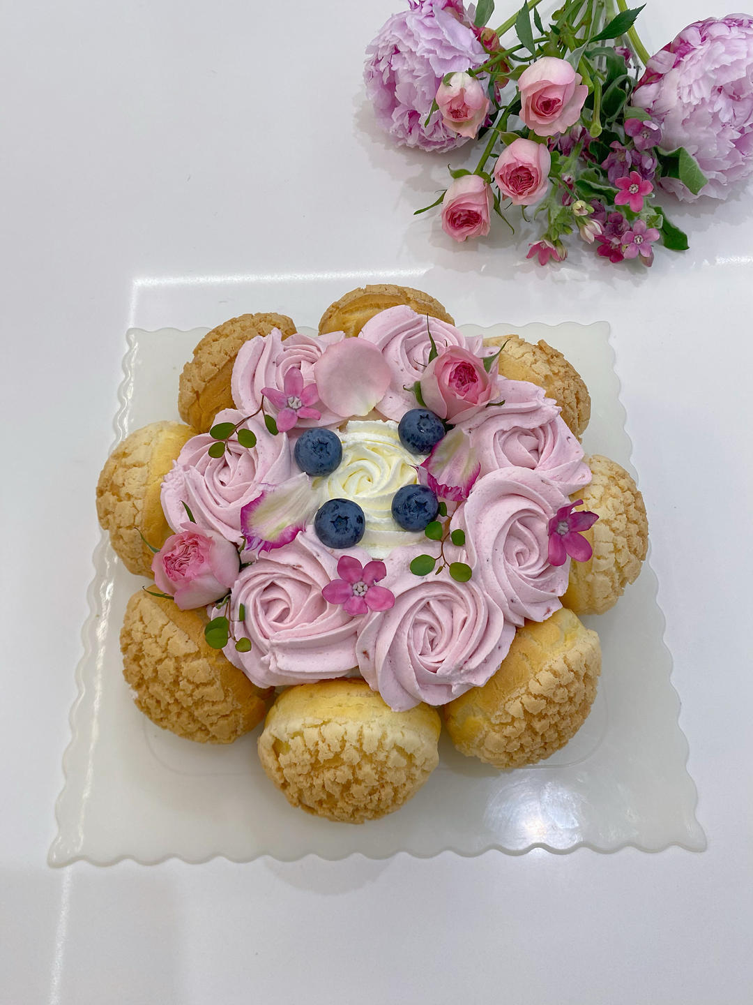 一口就爆浆的卡士达酥皮泡芙