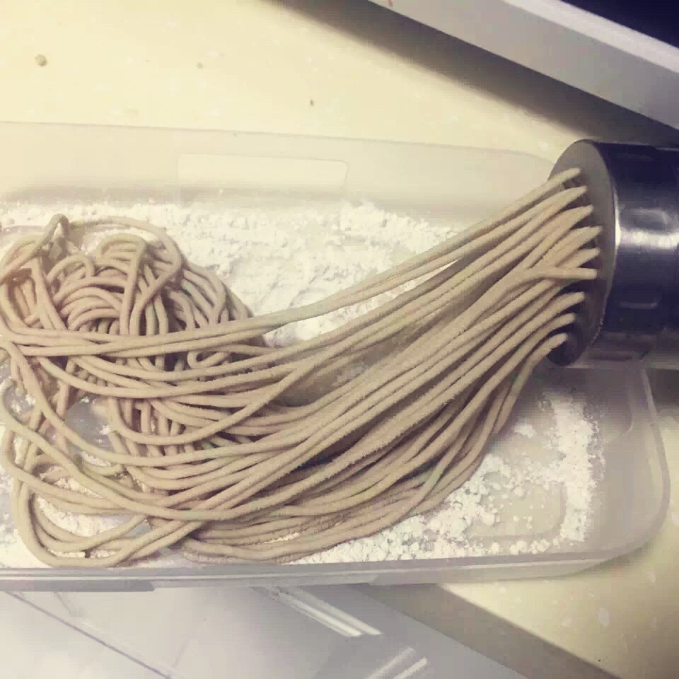 无蛋奶麦炸酱面