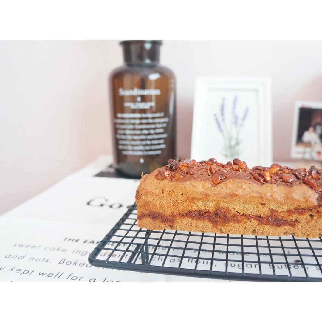 咖啡焦糖坚果磅蛋糕<熊谷裕子>