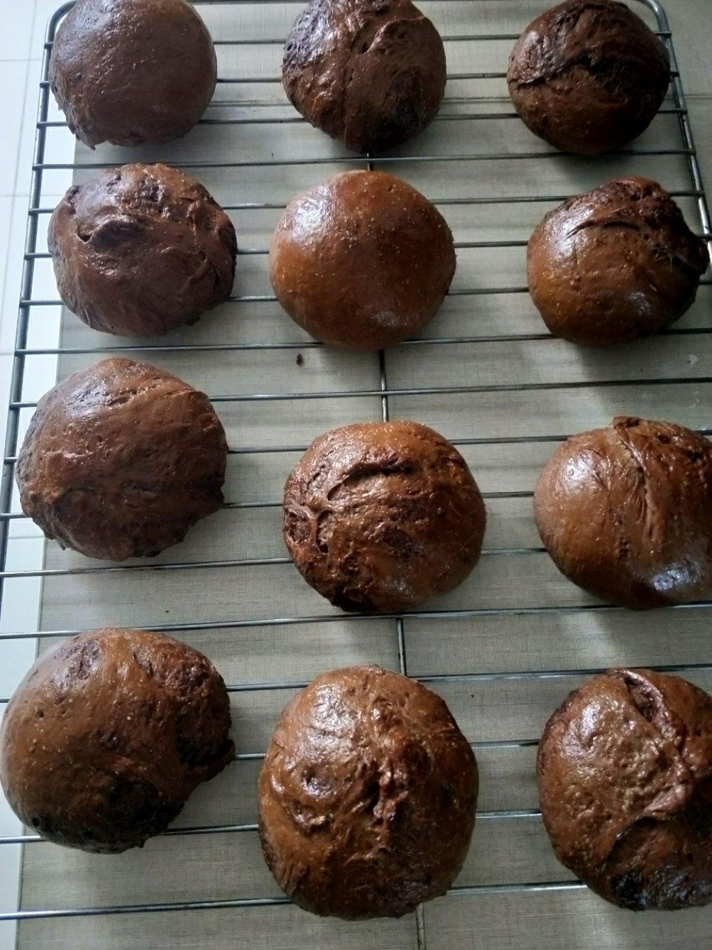 黑眼豆豆（最好吃的巧克力面包）