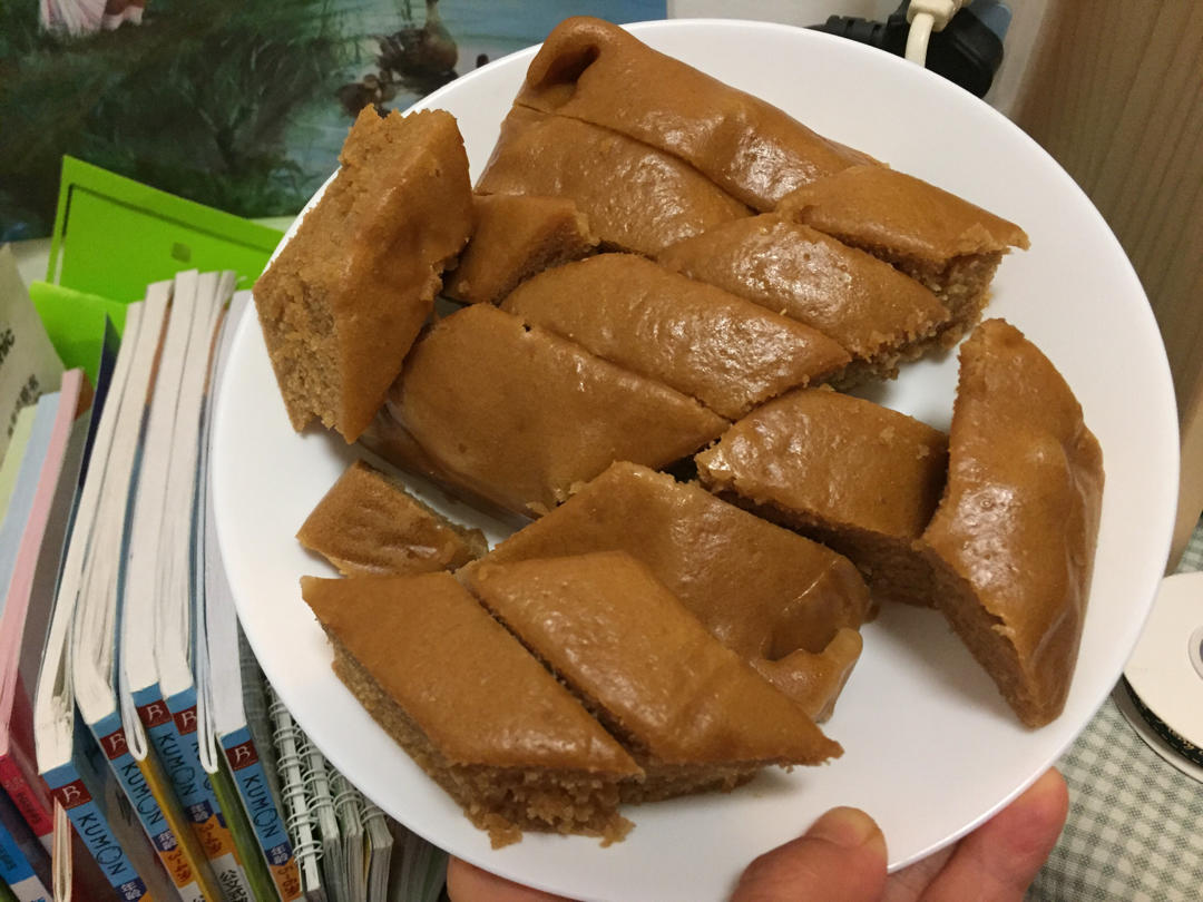 马拉糕，软糯弹韧，香甜细腻，和一般发糕不一样