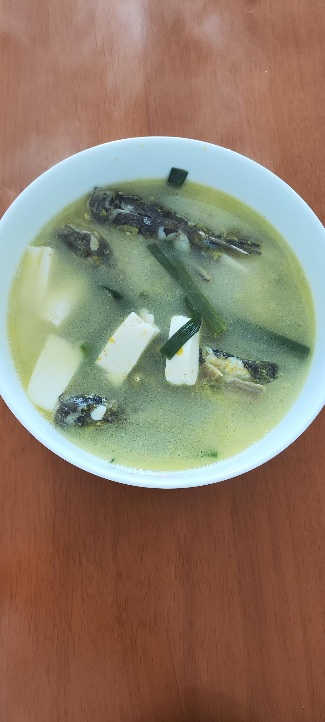 昂刺鱼豆腐汤