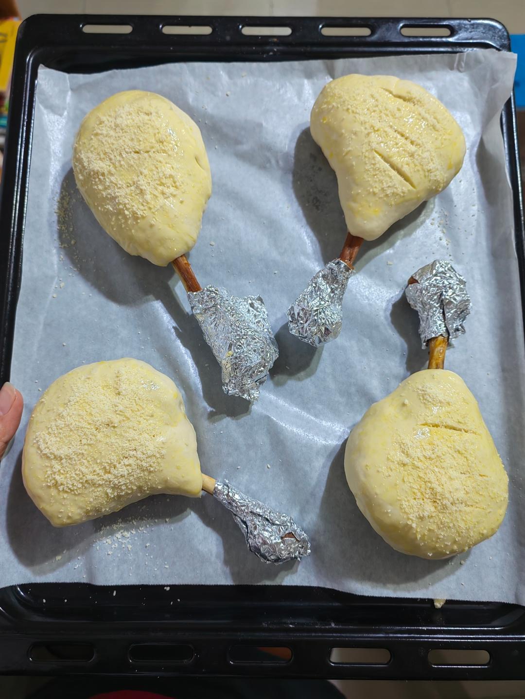 会拉丝的鸡腿面包
