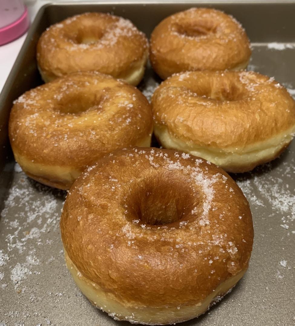 🍩超快手一小时低糖无需烤箱的甜甜圈（详细视频）