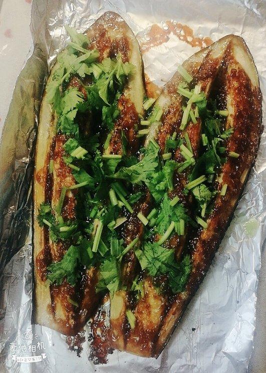 《Tinrry+》烤箱菜：蒜香烤茄子