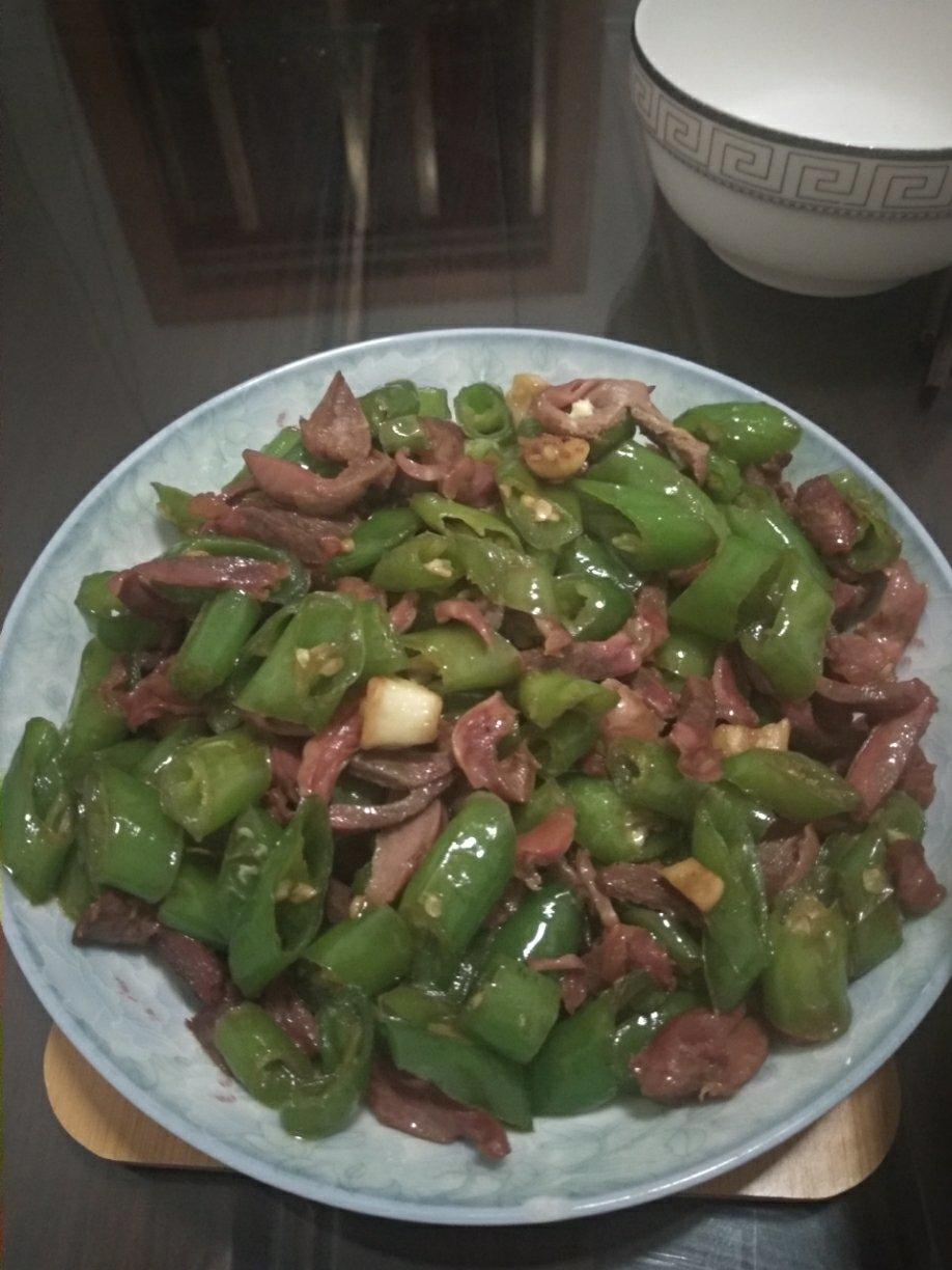 爆炒鸡胗