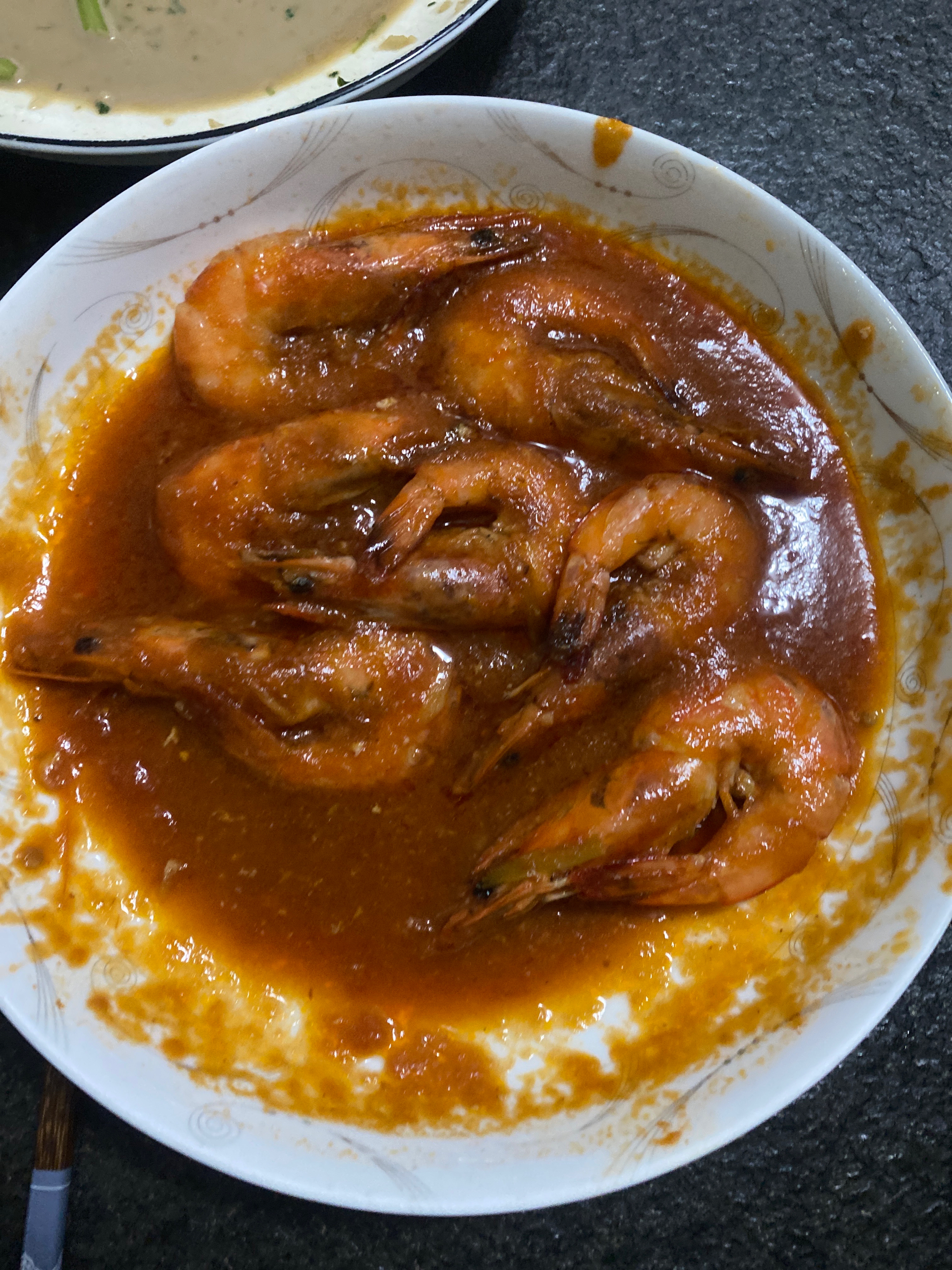 厨师长教你：“番茄烧大虾”的家常做法，酸酸甜甜，营养美味