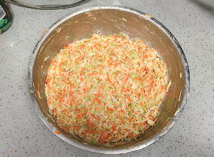 家常炸萝卜丸子🥕豆面萝卜丸子🍡的做法 步骤7