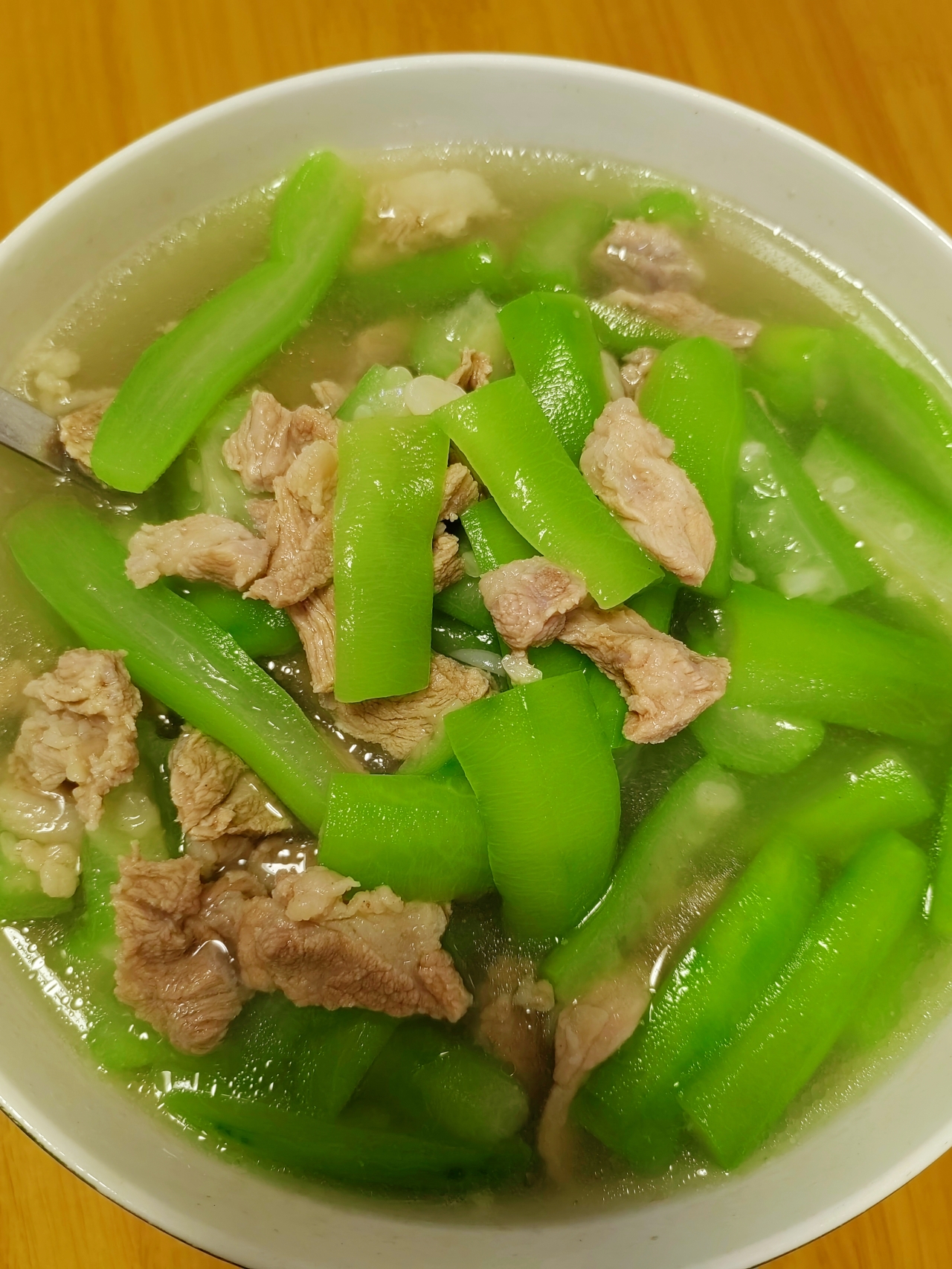 清热利肠的丝瓜瘦肉汤的做法 步骤9