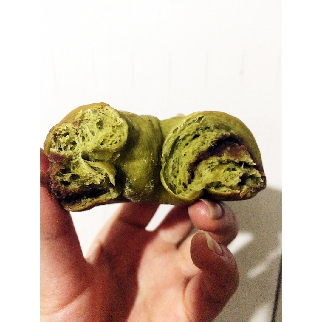 抹茶红豆面包
