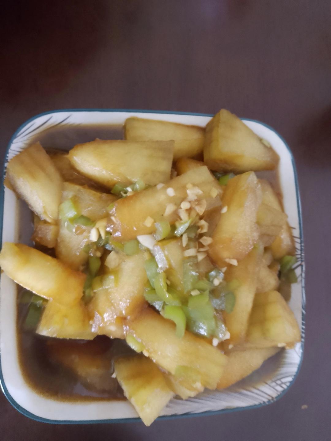 红烧冬瓜最完美做法，不加一滴水，瞬间秒杀红烧肉