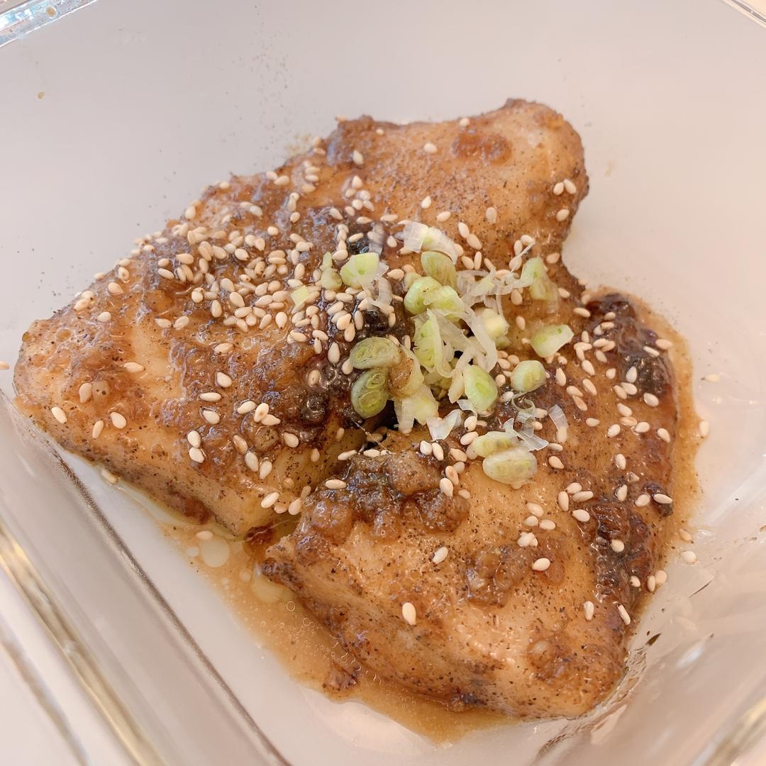 蜜汁巴沙鱼盖饭