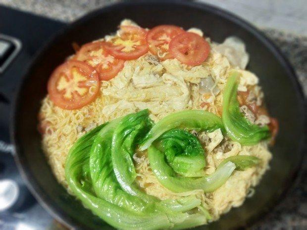 虾仁西红柿热汤面丨健康·三餐<好好吃饭8>