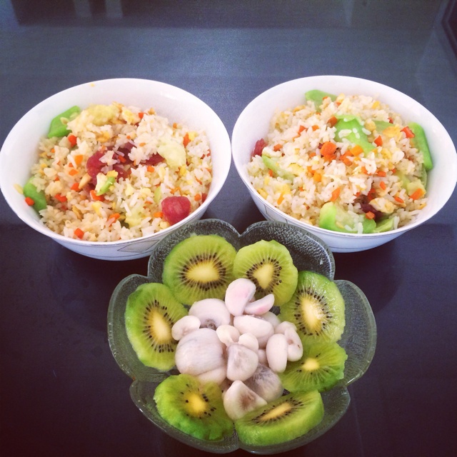 香肠胡萝卜炒饭