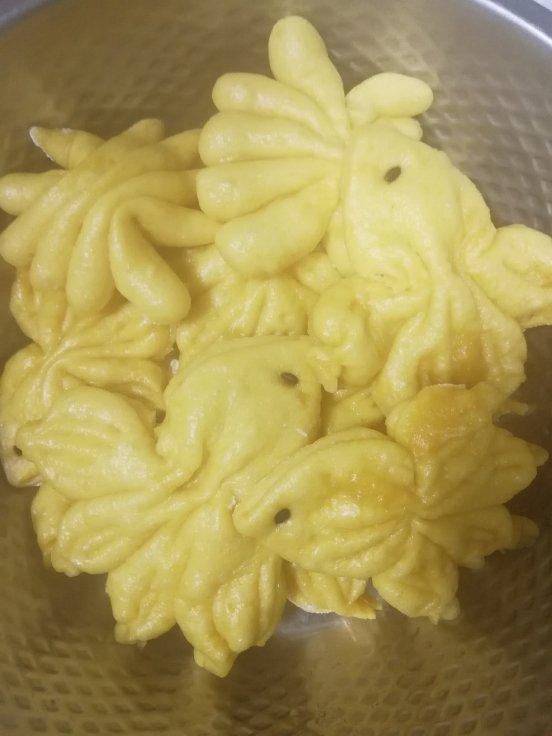 南瓜、紫薯花样馒头