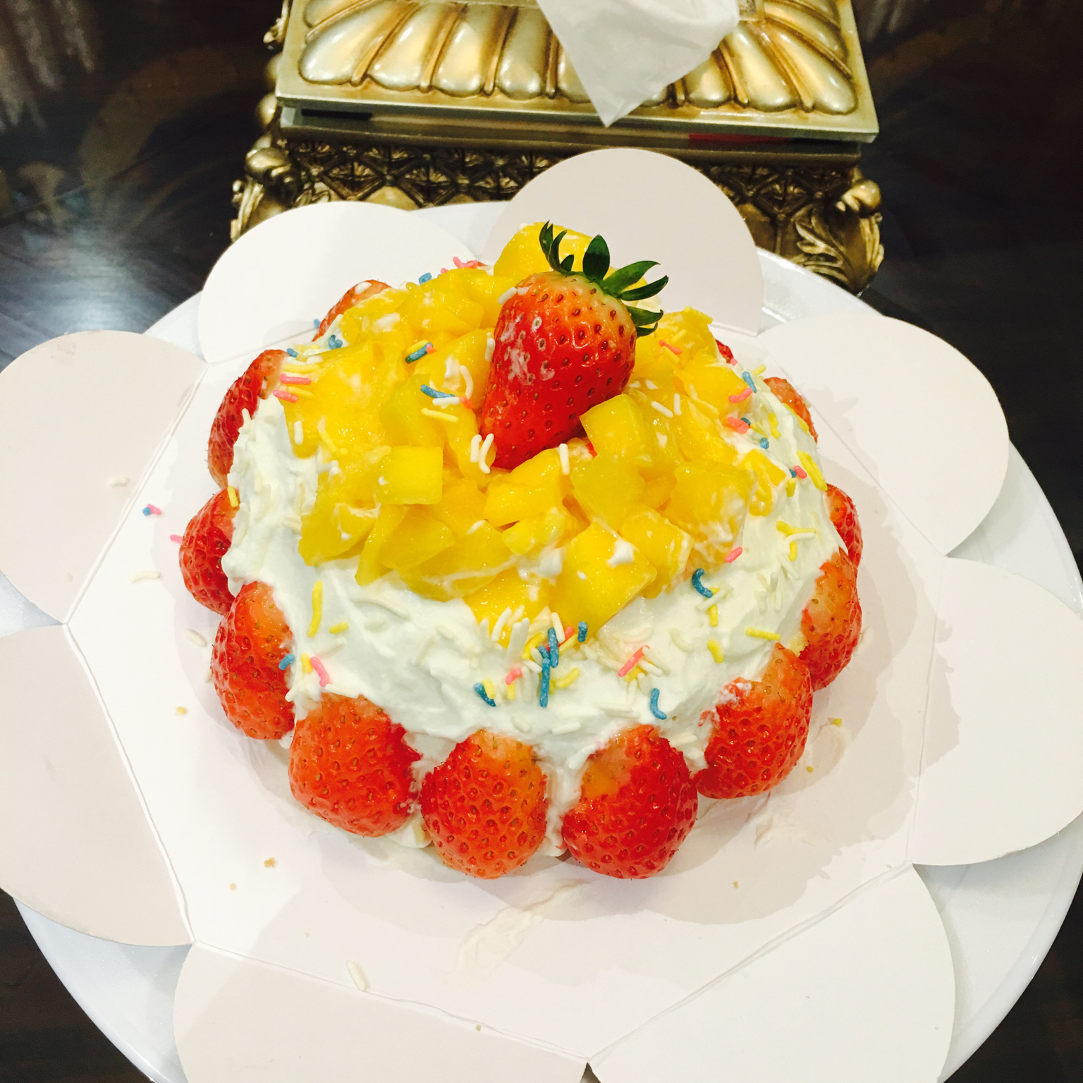 monica_jjmemory做的鲜奶双拼水果蛋糕