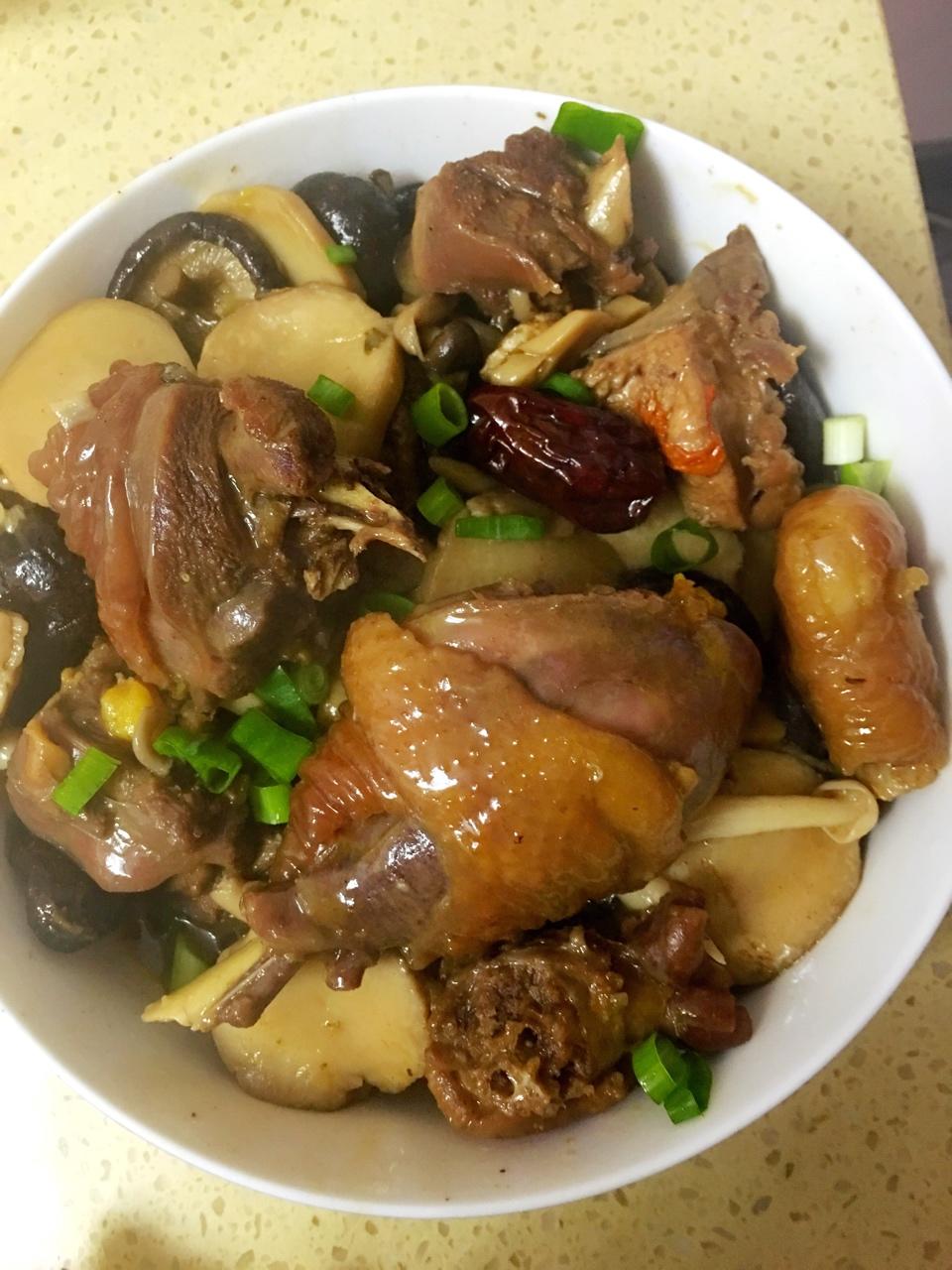 艾琳儿521做的香菇炖鸡