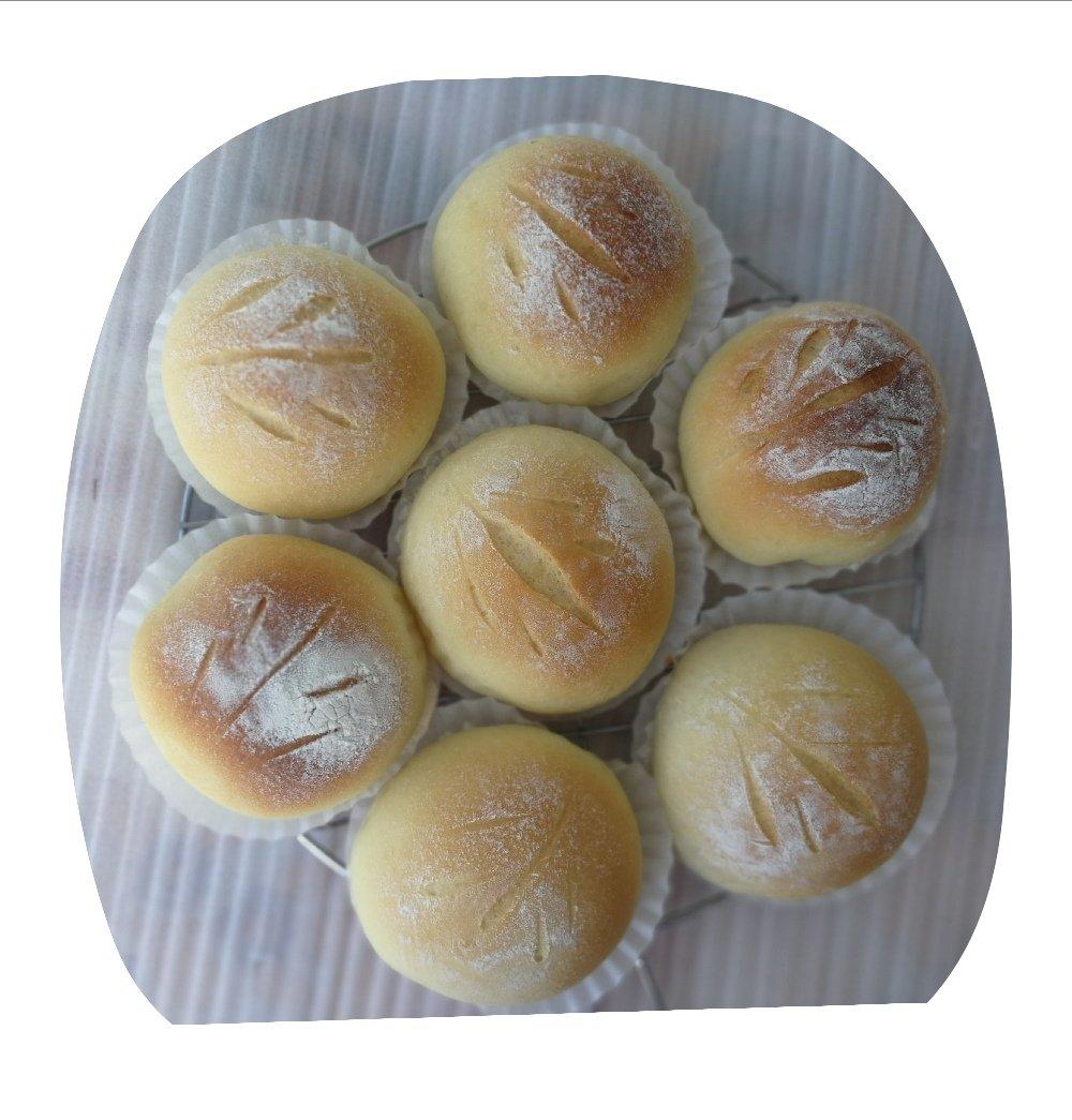 如棉花般松软的海苔肉松面包