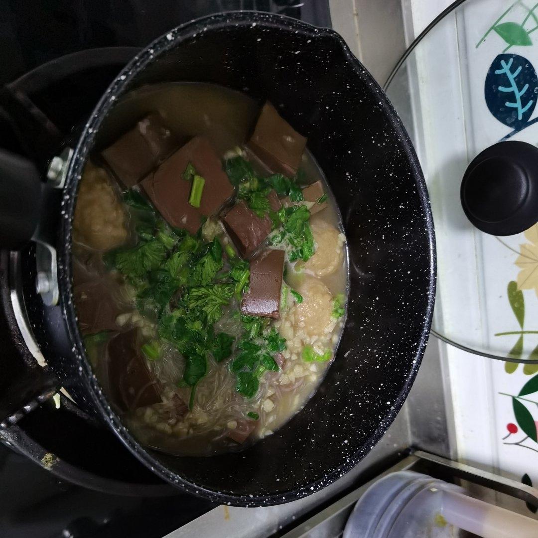 鸭血粉丝汤（无浓汤宝）