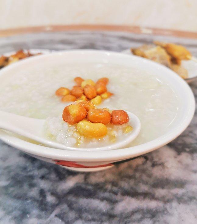 一饭一食一世界