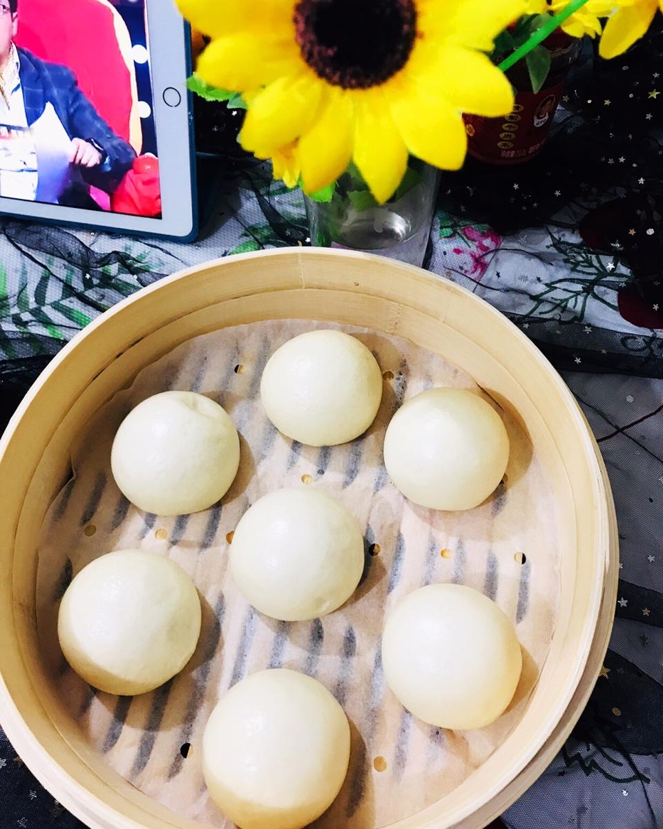 牛奶小馒头
