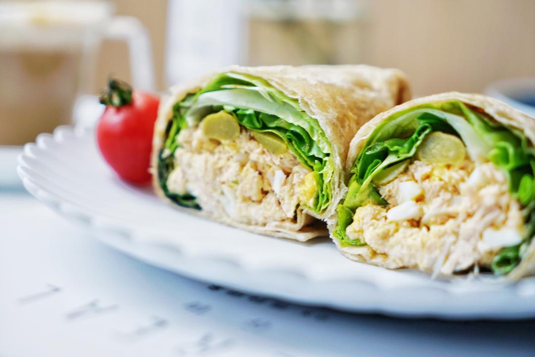 草莓u酱做的金枪鱼墨西哥卷